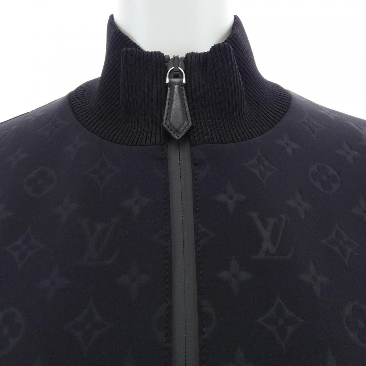 ルイヴィトン LOUIS VUITTON エンボスモノグラム FMJA26D97 ブルゾン