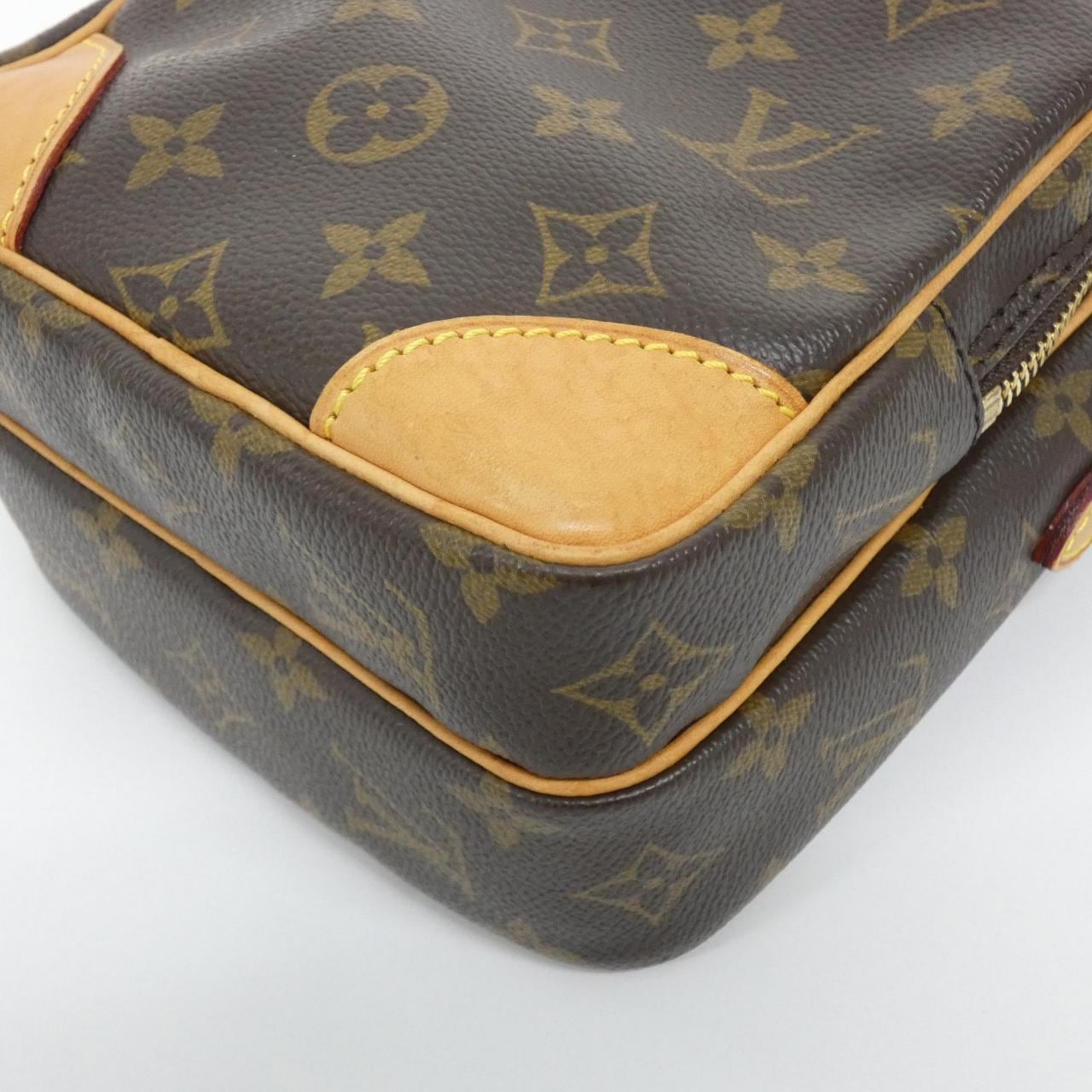 ルイヴィトン モノグラム アマゾン M45236 ショルダーバッグ