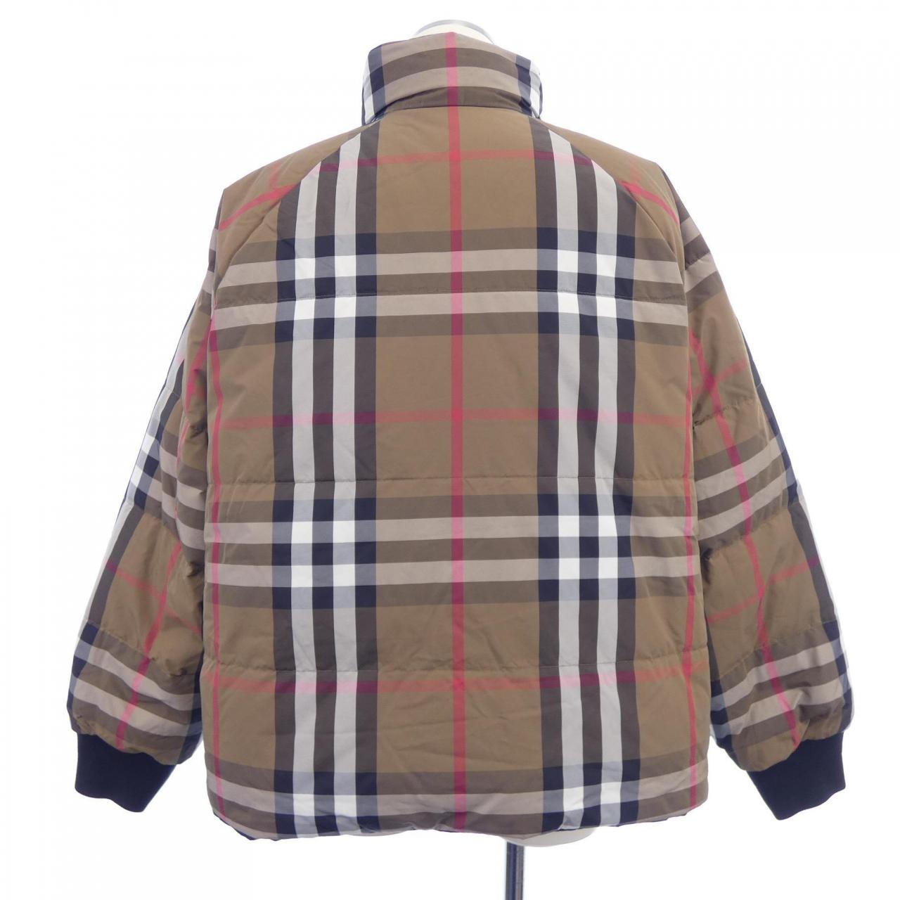 BURBERRY巴寶莉羽絨服