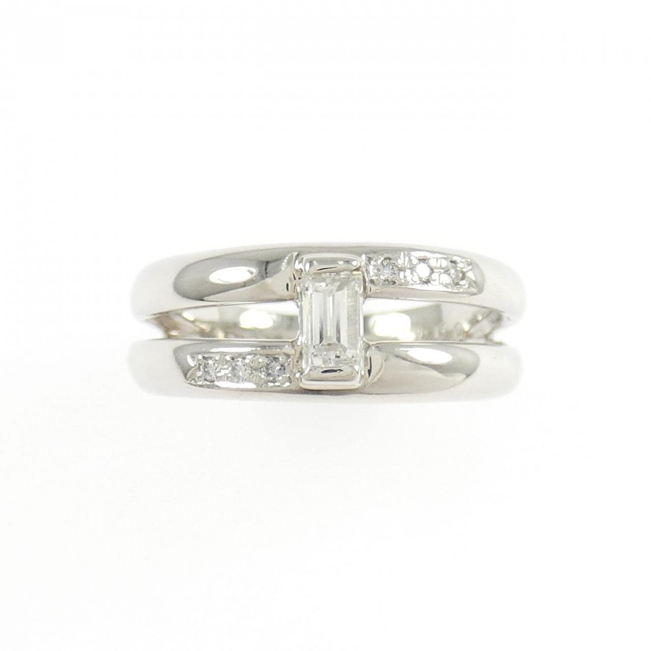 PT900 Diamond ring 0.28CT