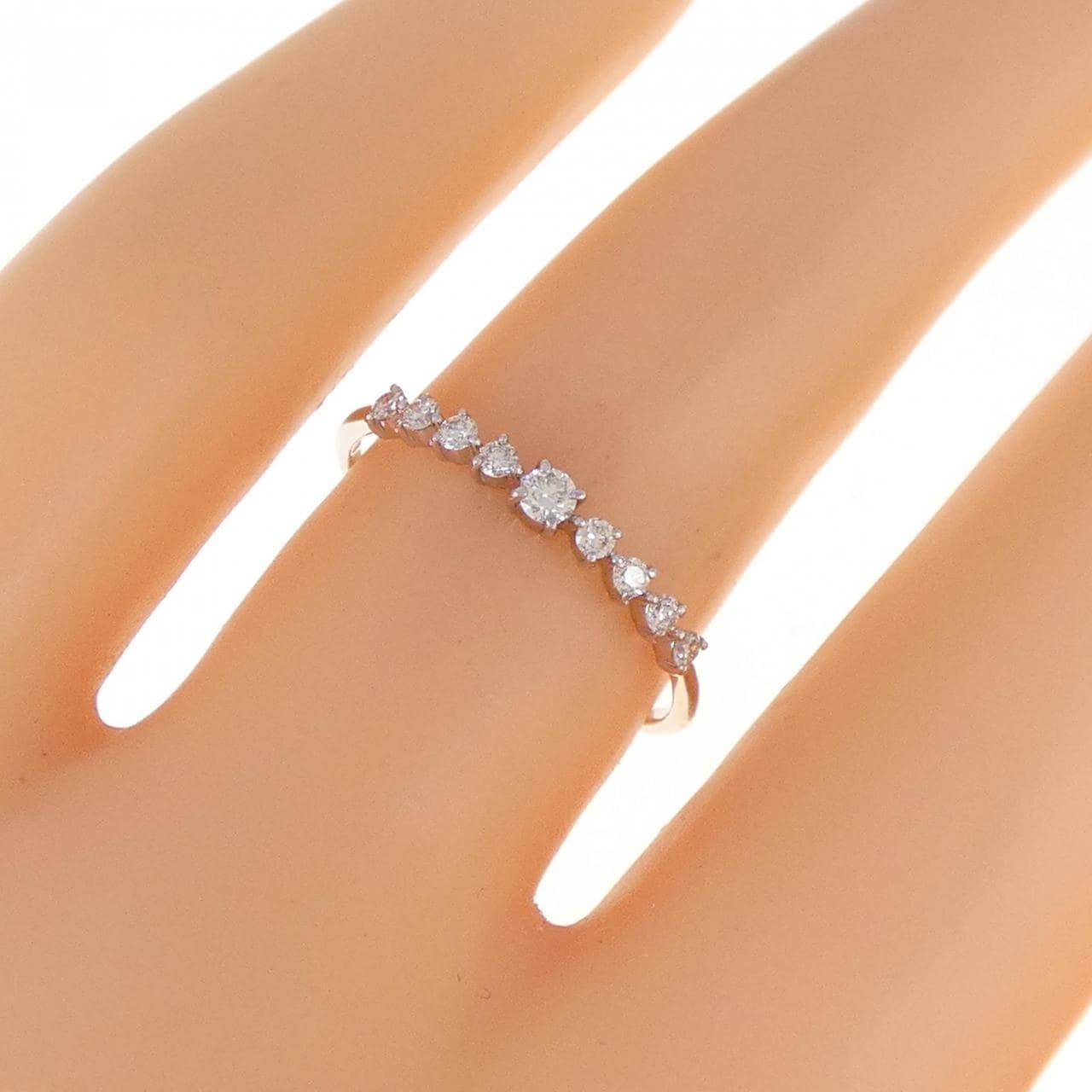 【新品】PT ダイヤモンド リング 0.15CT