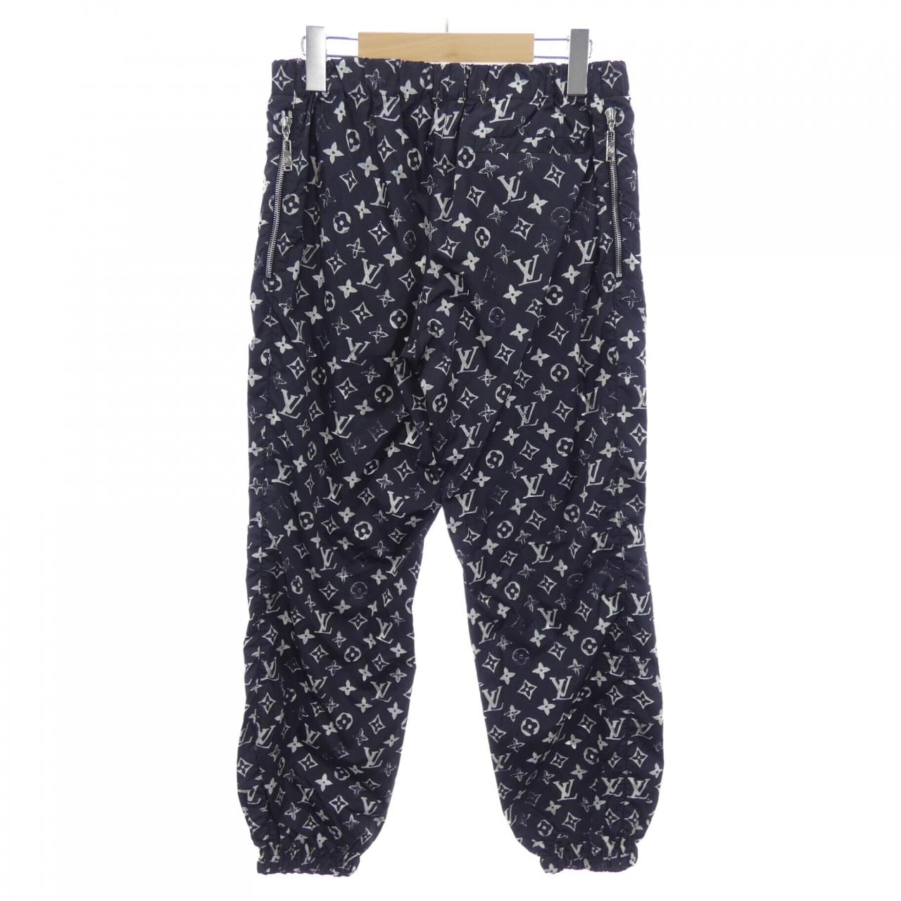LOUIS VUITTON Vuitton Stencil Effect Monogram Jogging Pants FIPA11DFU