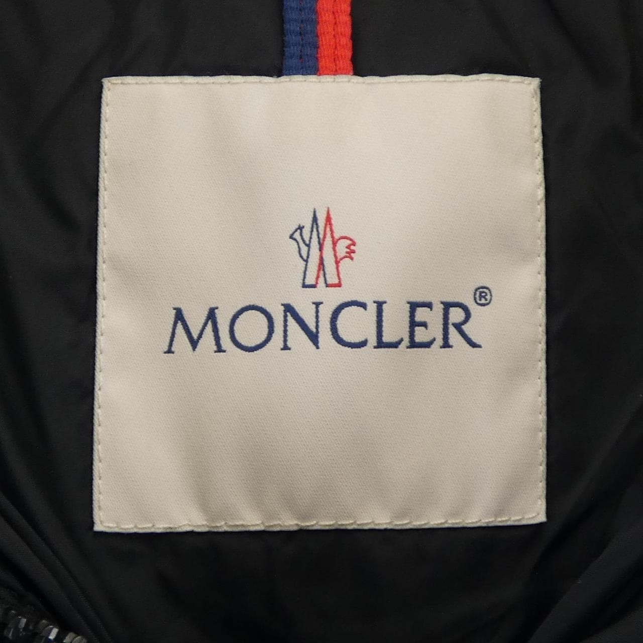 モンクレール MONCLER ダウンコート