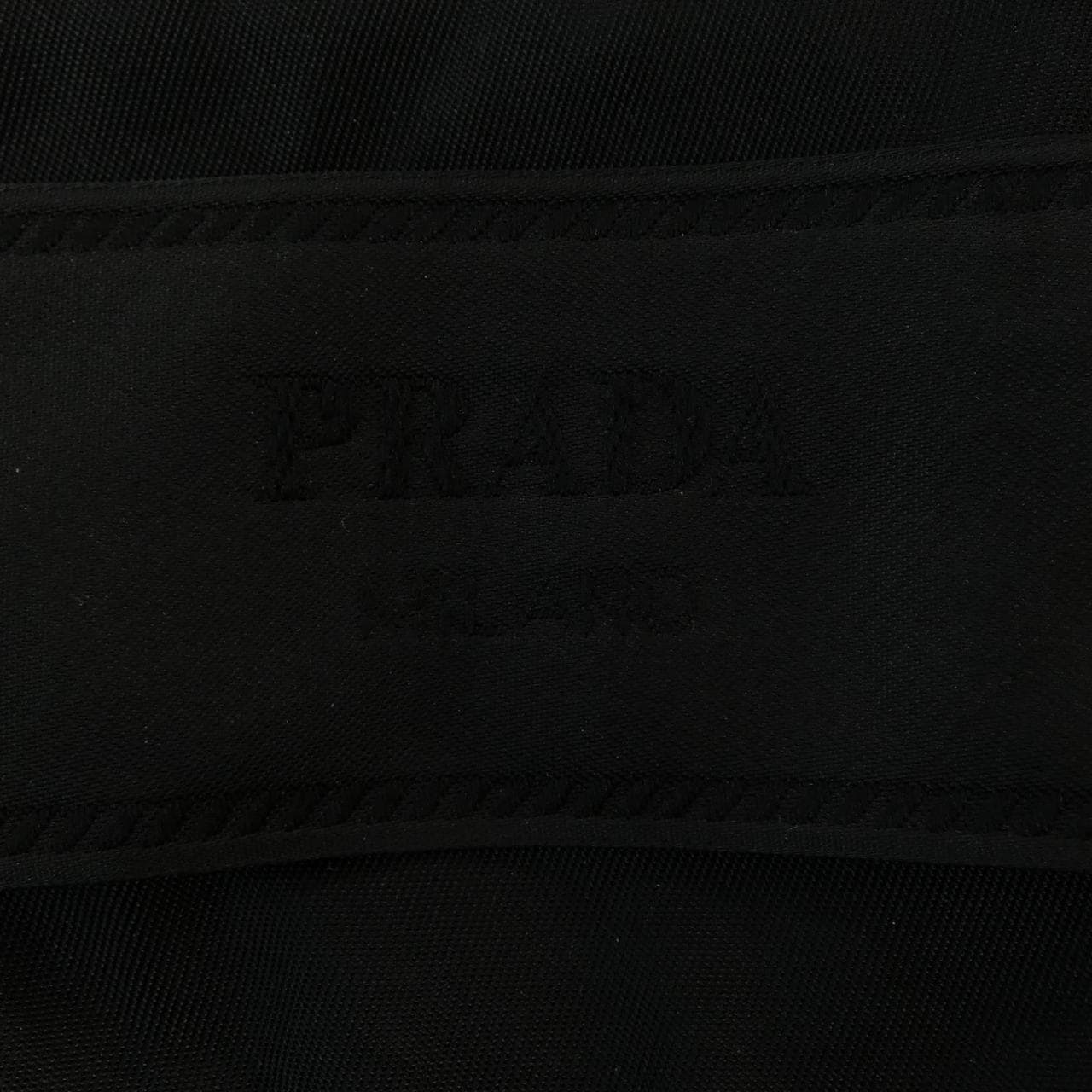 プラダ PRADA トライアングルロゴ UJN661 S221 11CK Tシャツ