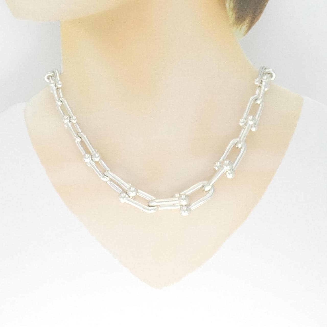 Tiffany ハードウェア グラジュエイテッド リンク ネックレス 