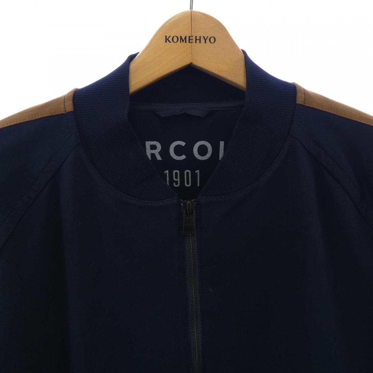 チルコロ 1901 CIRCOLO 1901 ブルゾン