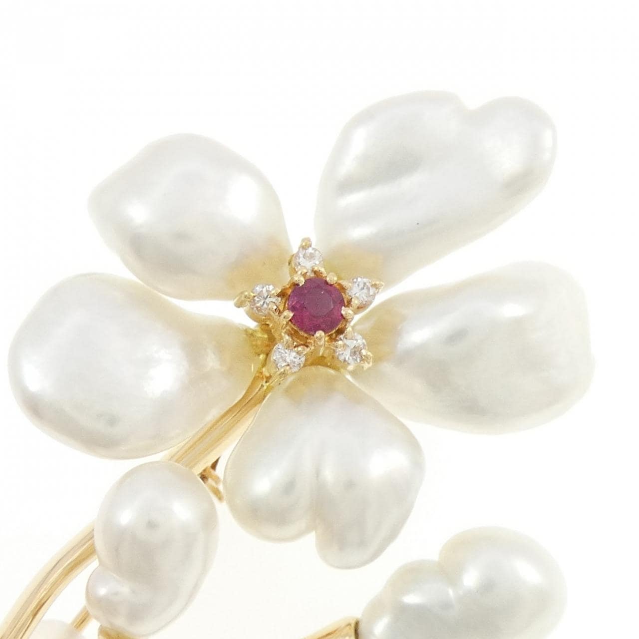 K18YG フラワー カラーストーン ブローチ