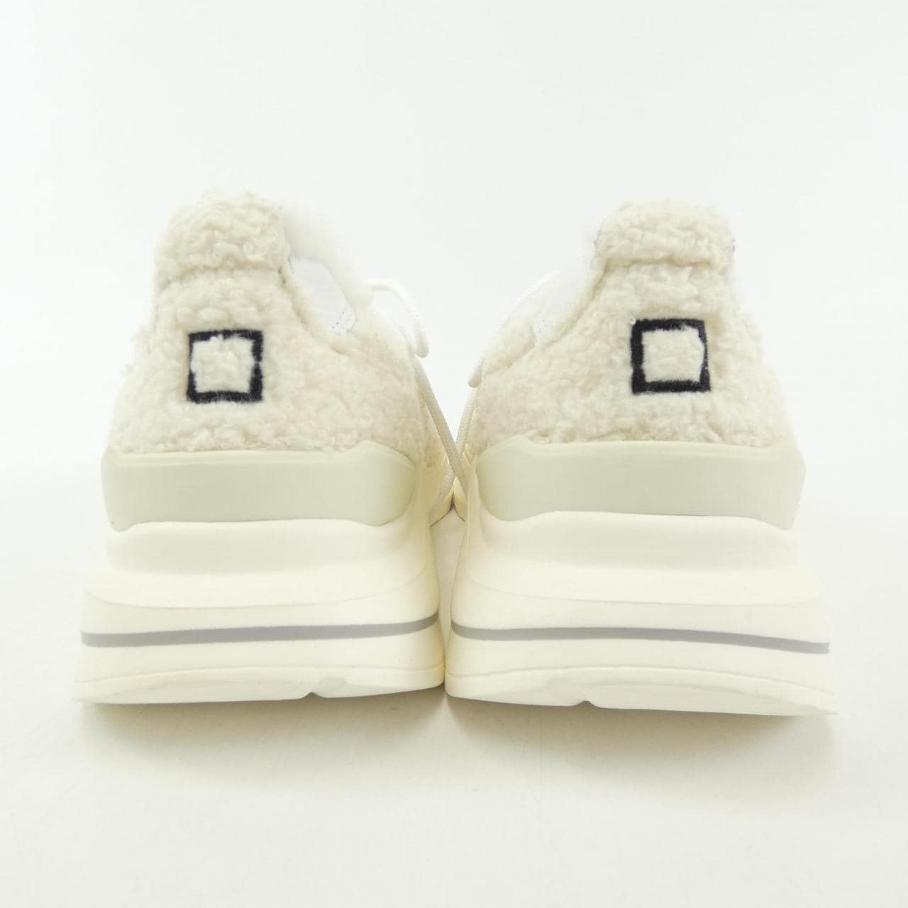 デイト D.A.T.E. スニーカー