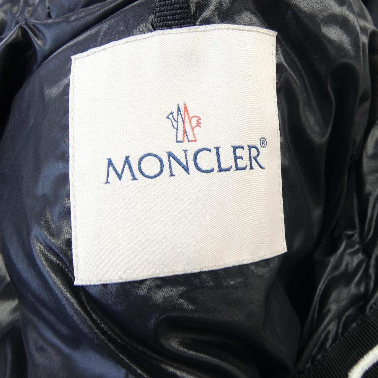 MONCLER蒙克勒羽绒服