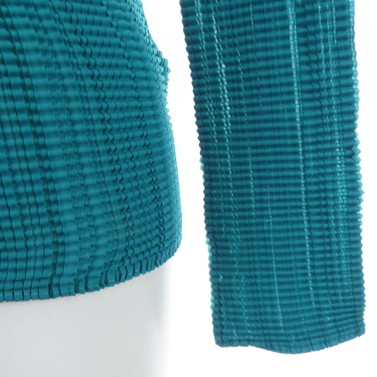 イッセイミヤケ ISSEY MIYAKE IM82FJ402 トップス