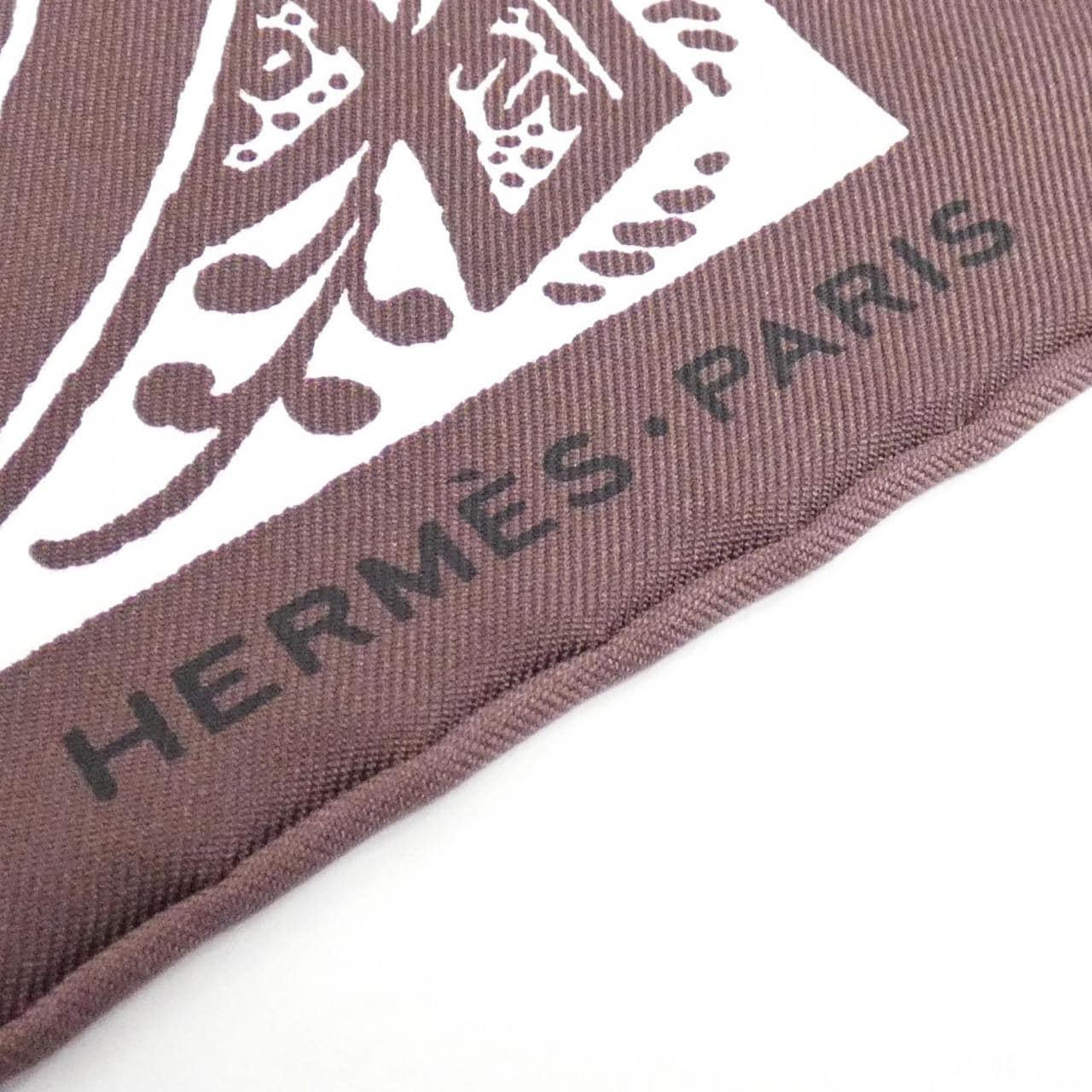 HERMES JEU DE SOIE Carre 围巾