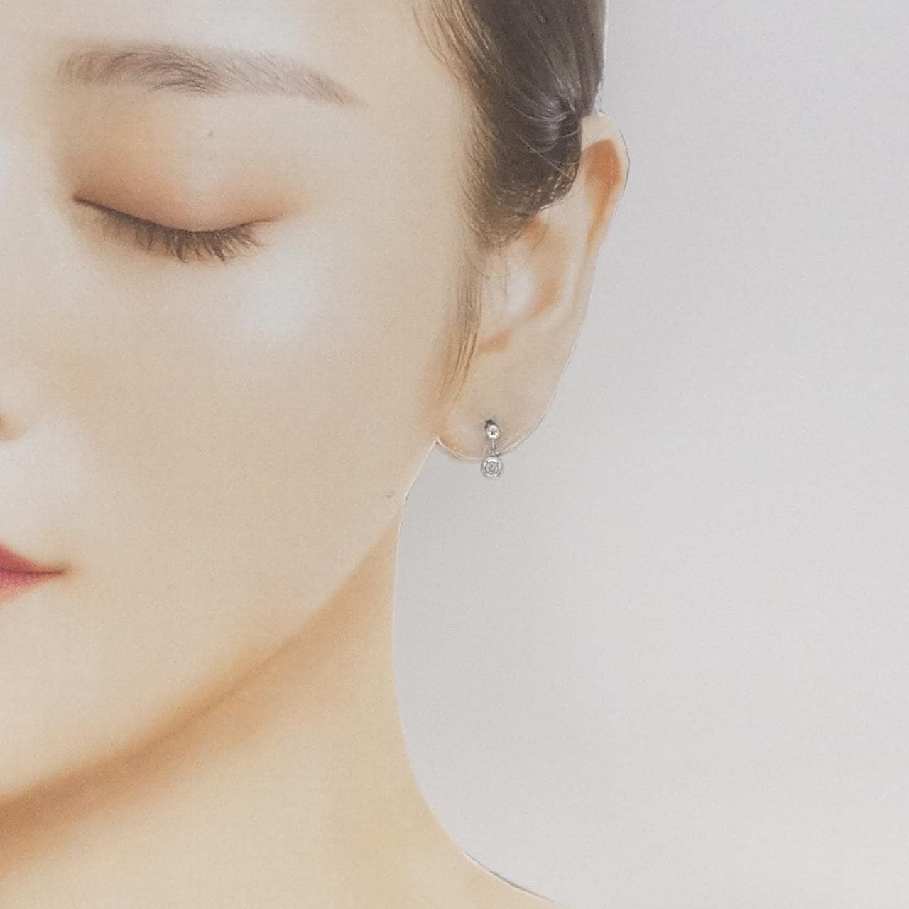 PT900 ダイヤモンド ピアス 0.10CT