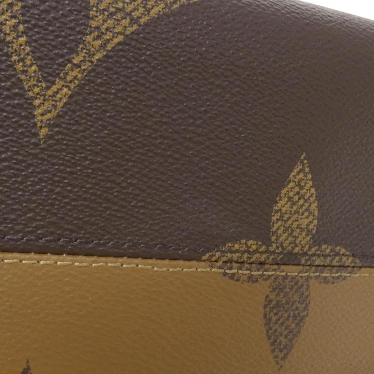 ルイヴィトン モノグラム ジャイアント オンザゴー MM M45321 バッグ