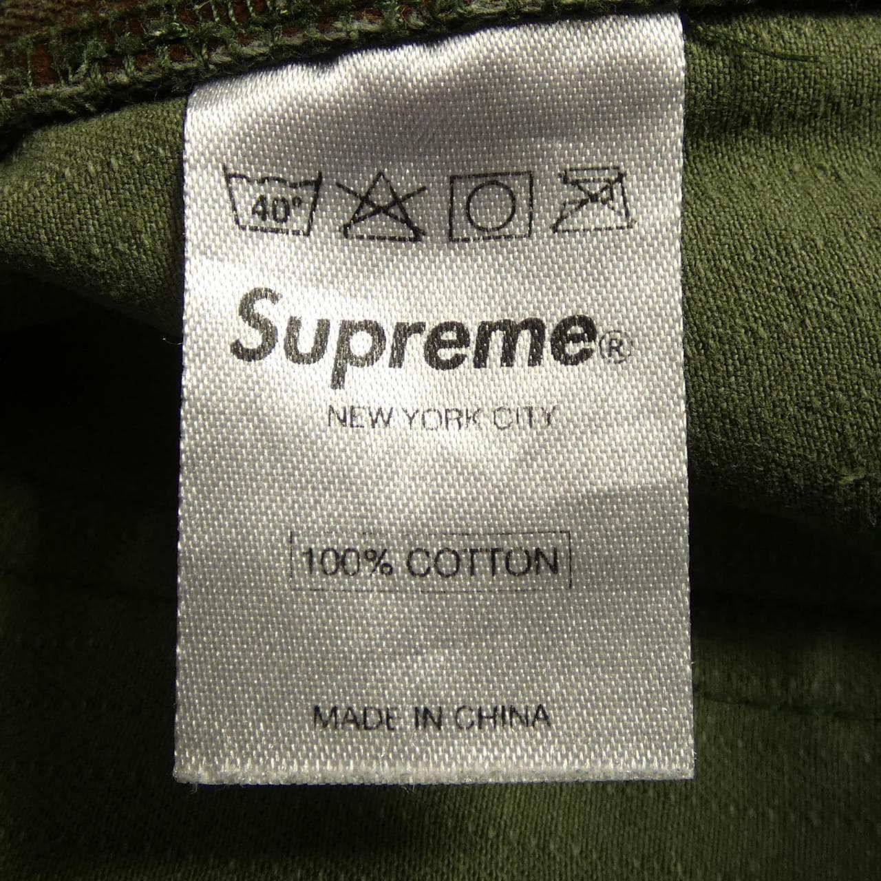 シュプリーム SUPREME パンツ