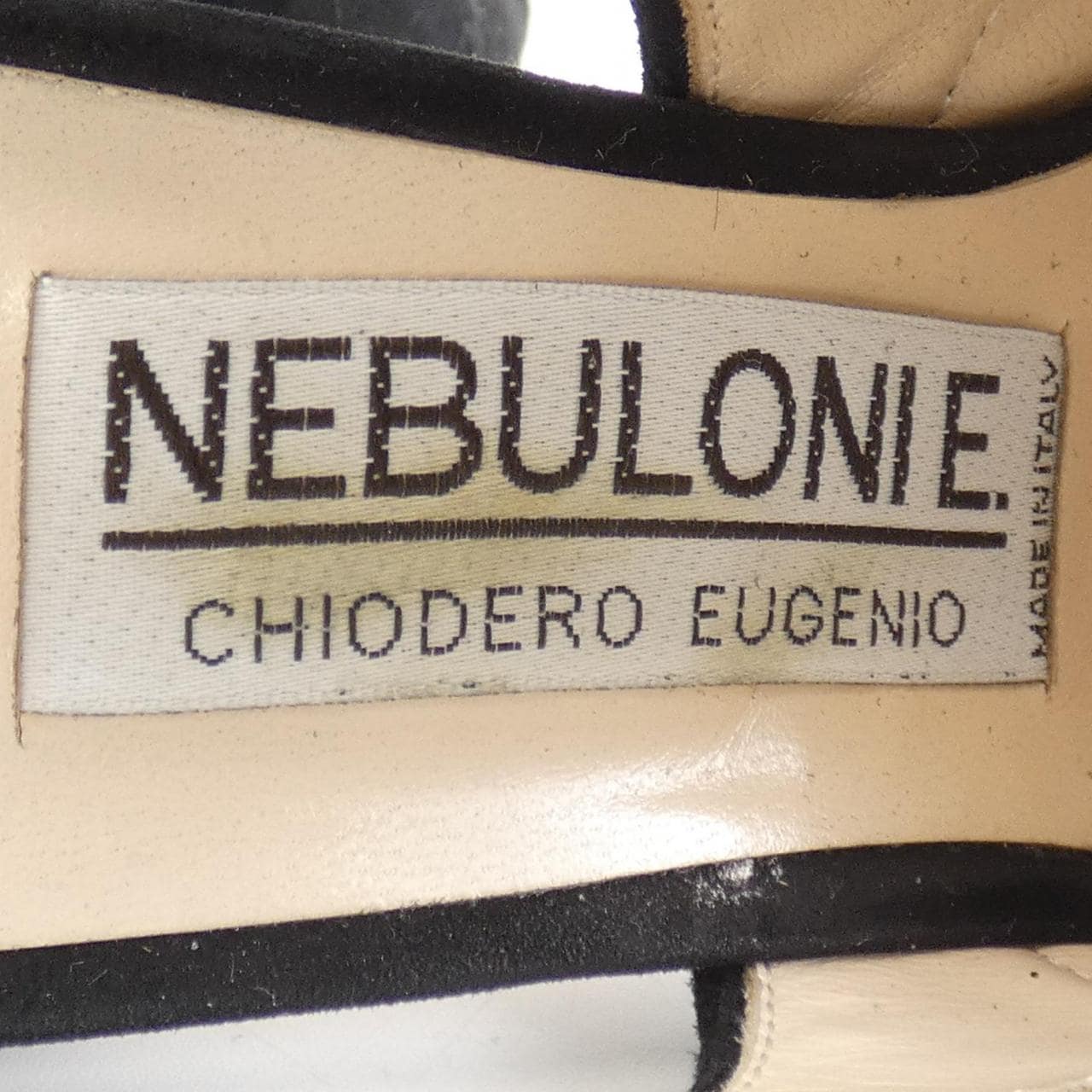 ヌブローニ NEBULONI E. サンダル