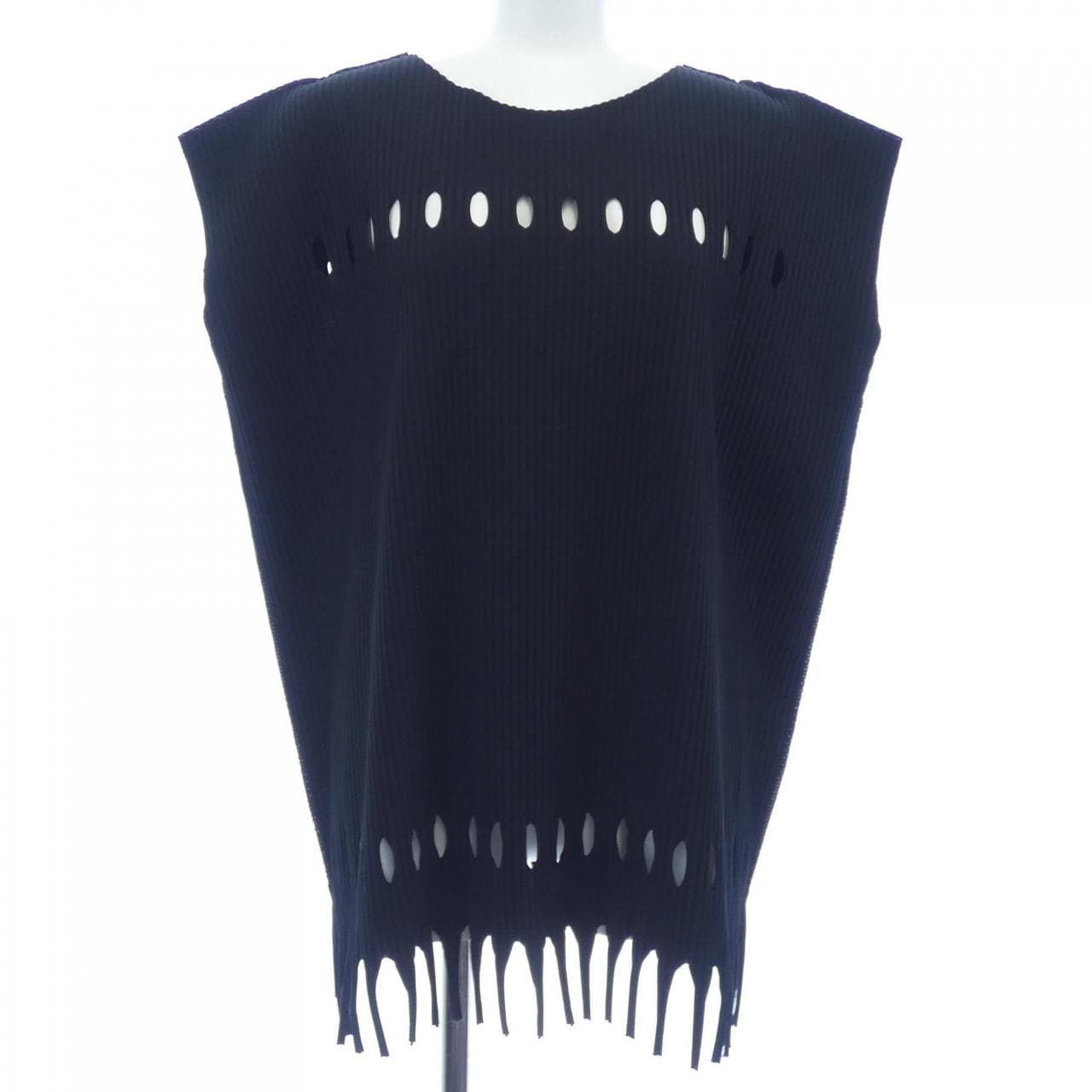 ミーイッセイミヤケ me ISSEY MIYAKE MI32KK772 トップス