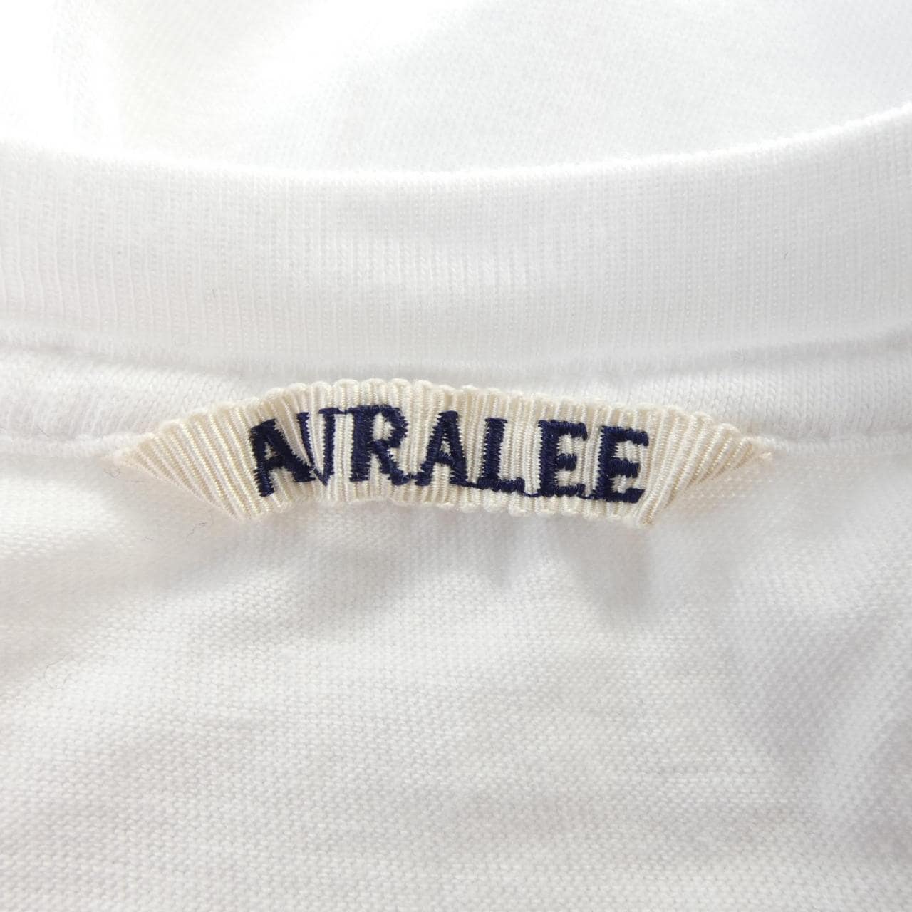 オーラリー AURALEE Tシャツ