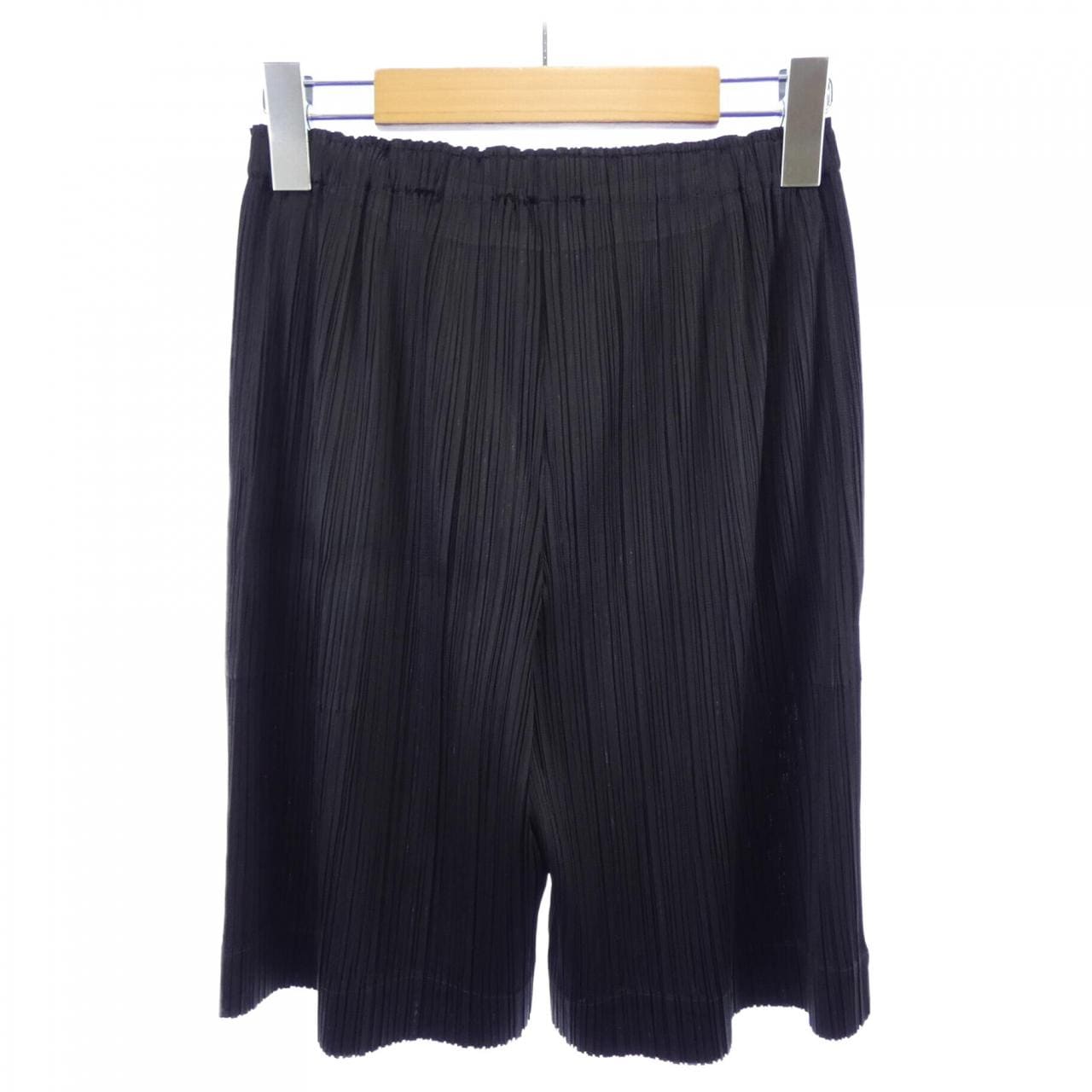 プリーツプリーズ PLEATS PLEASE PP18-JF224 ショートパンツ