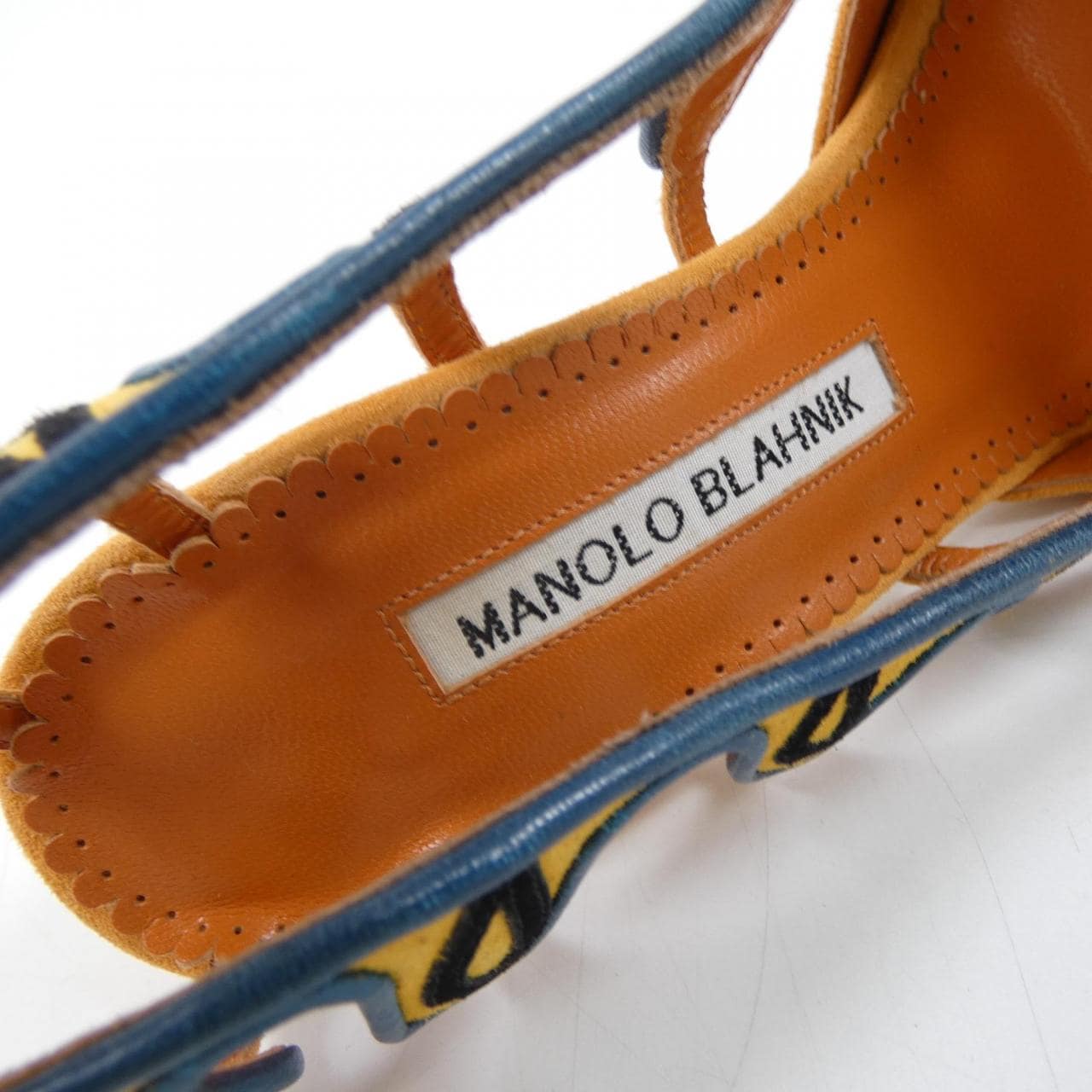 マノロブラニク MANOLO BLAHNIK パンプス