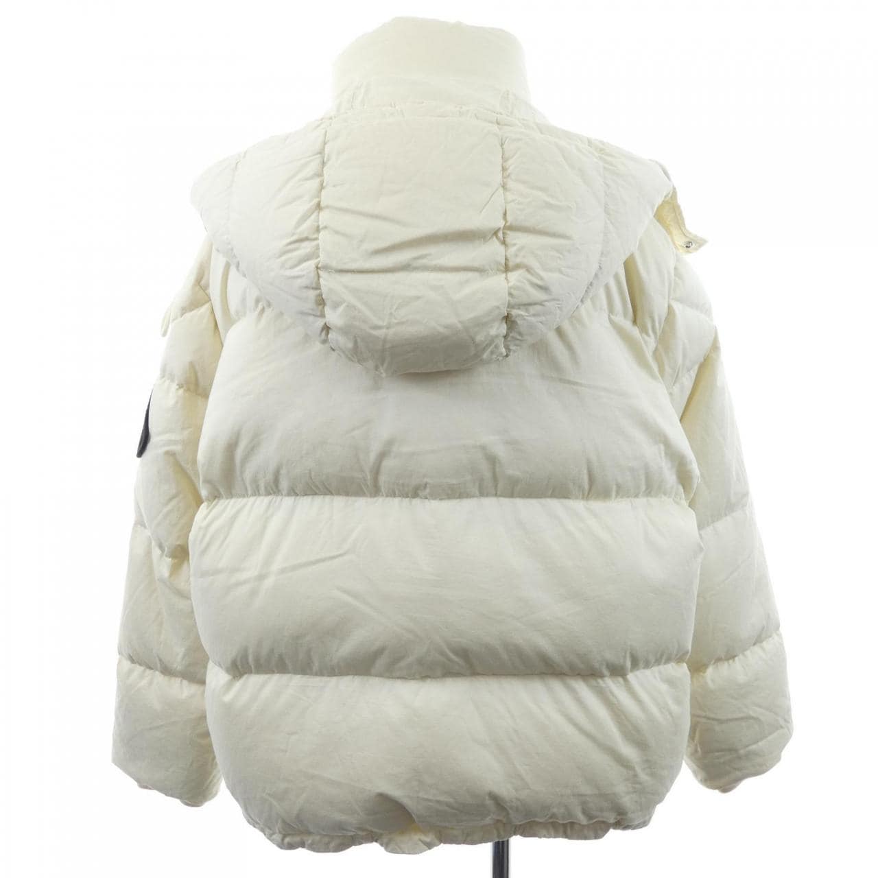モンクレール MONCLER ダウンジャケット