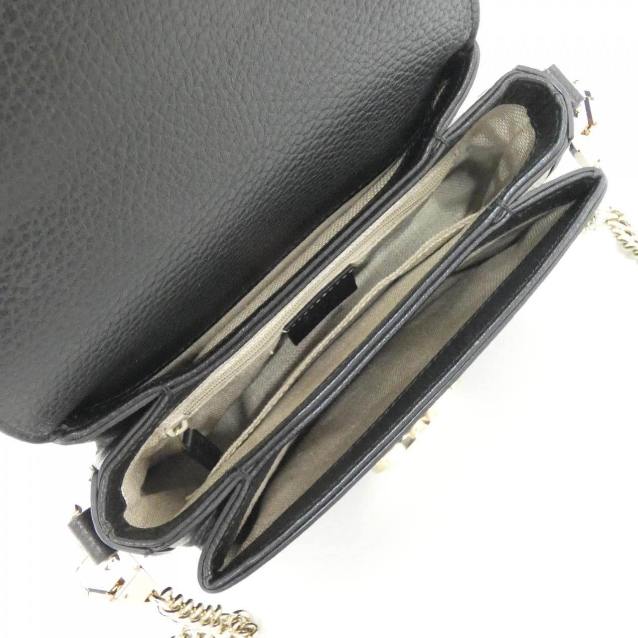 グッチ 607720 CAO0G ショルダーバッグ