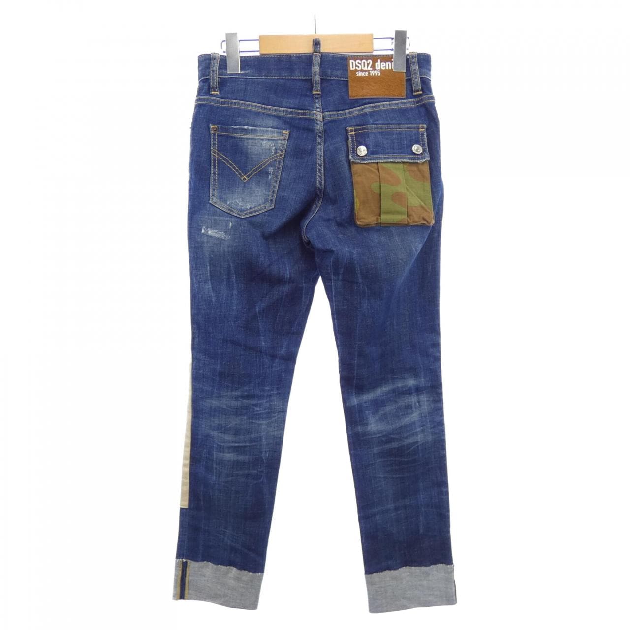 ディースクエアード DSQUARED2 S75LB0545 ジーンズ