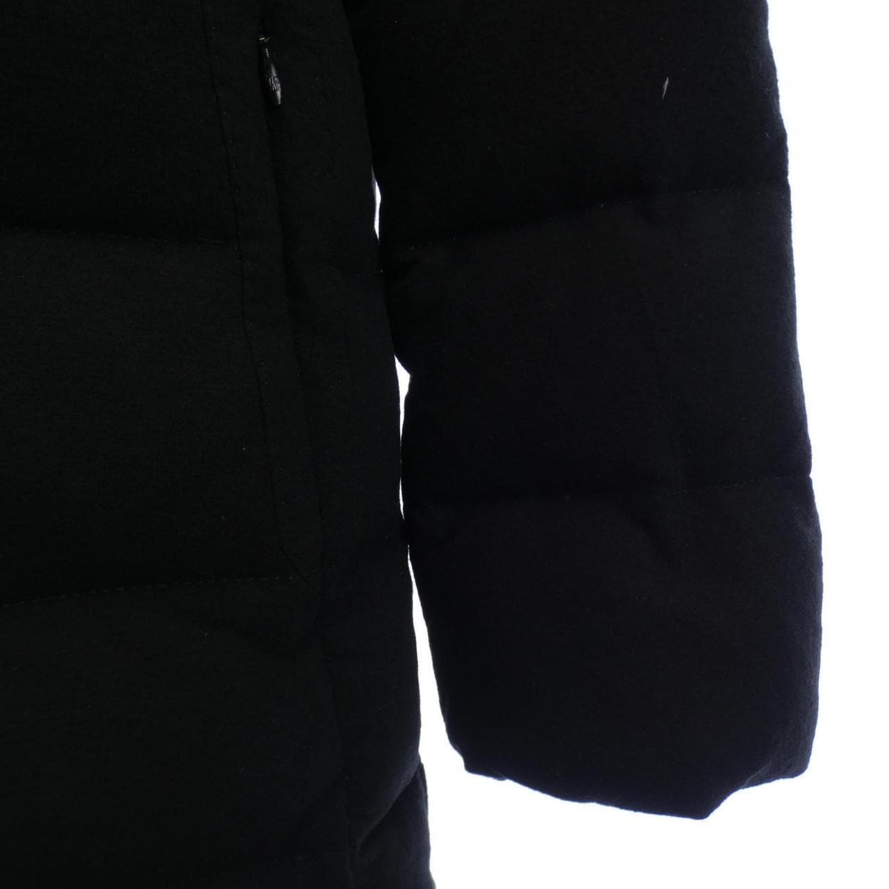 MONCLER蒙克勒羽绒服