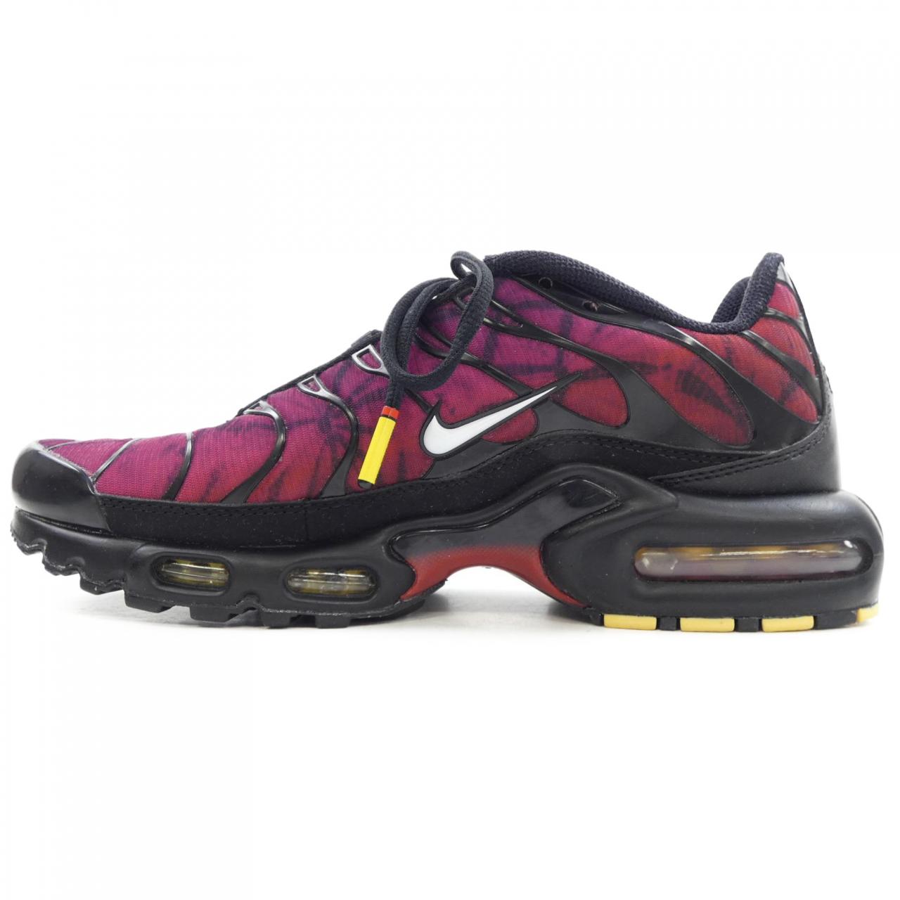ナイキ NIKE スニーカー