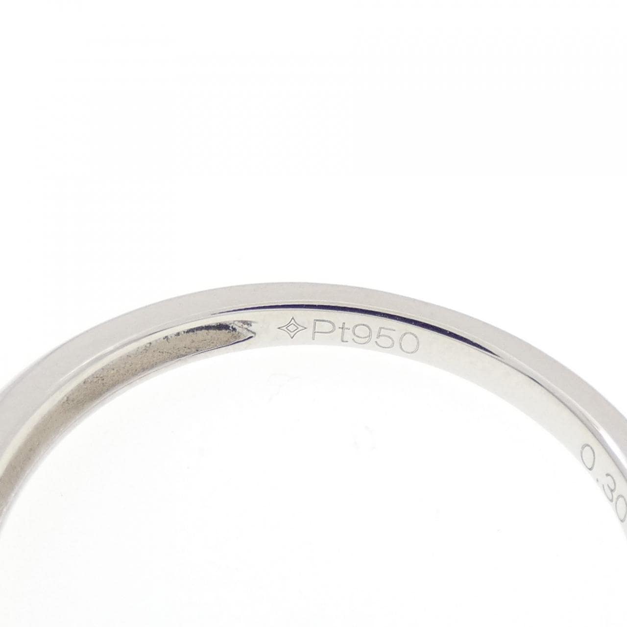 ジーエスティービー ダイヤモンド リング 0.30CT