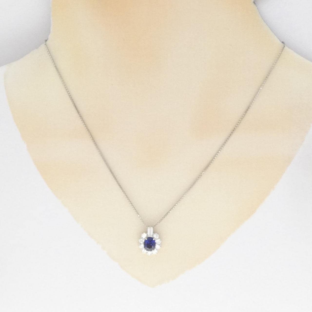 PT900/PT850 サファイヤ ネックレス 1.67CT
