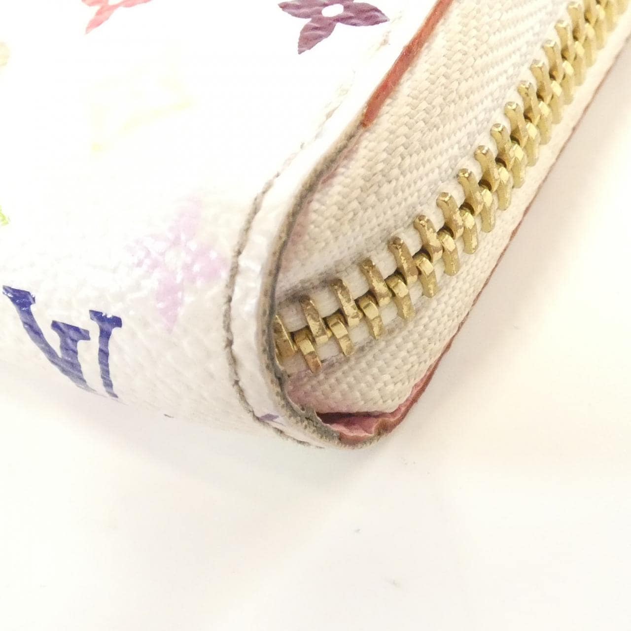 ルイヴィトン マルチカラー ジッピー ウォレット M60241 財布