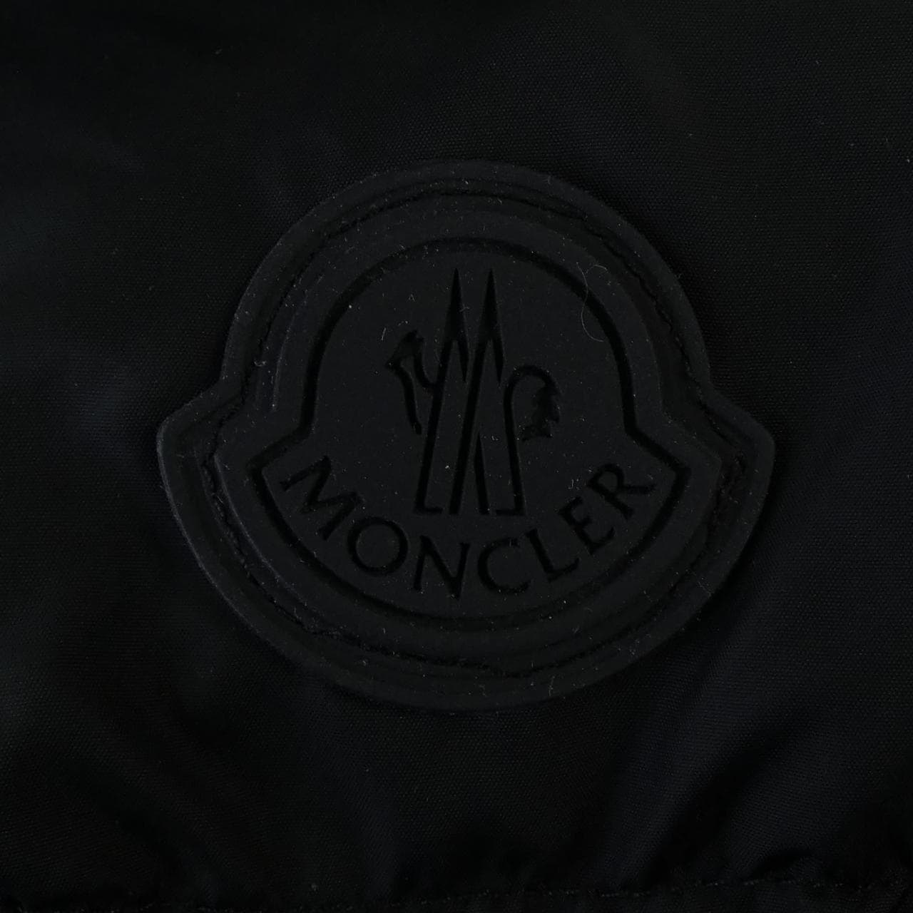 モンクレール MONCLER MONTCLA ダウンジャケット