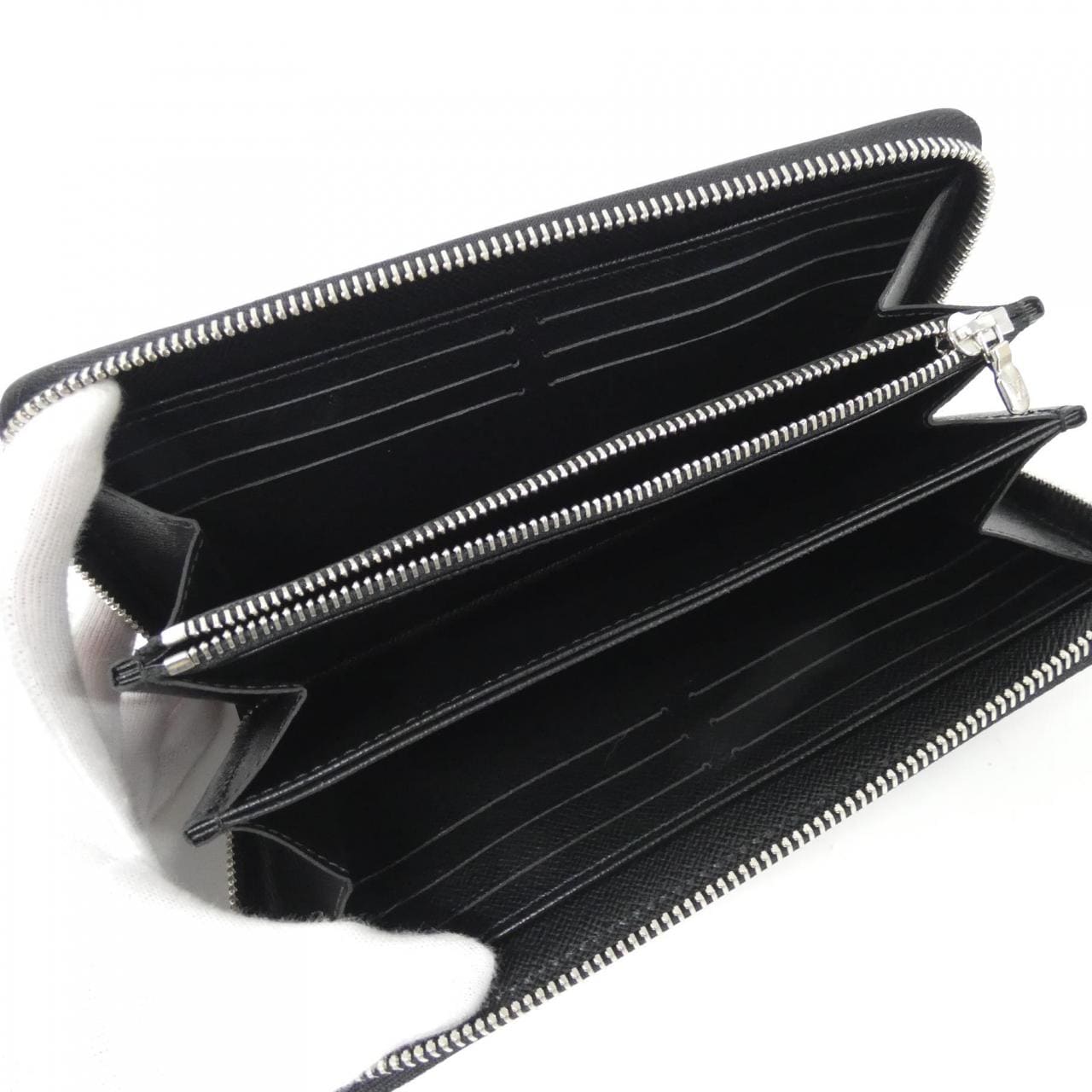 ルイヴィトン エピ ジッピー ウォレット M61857 財布