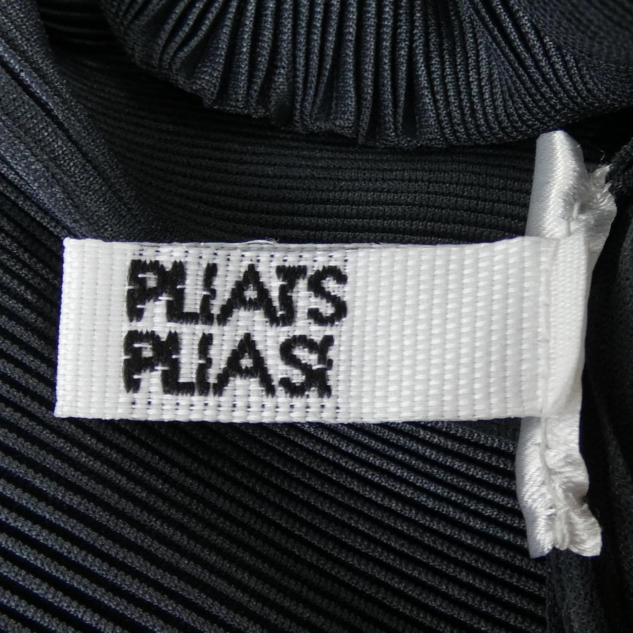 プリーツプリーズ PLEATS PLEASE PP21-FK302 トップス