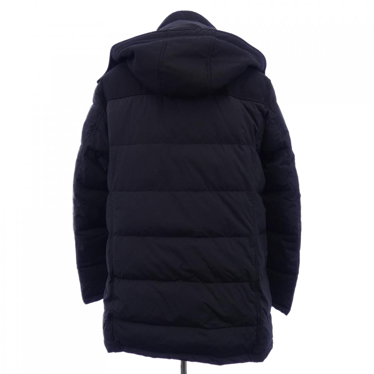 サルヴァトーレフェラガモ SALVATORE FERRAGAMO ダウンコート