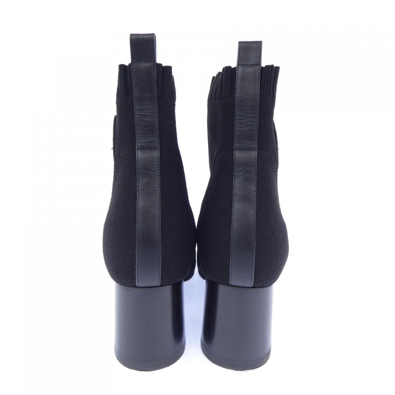 エルメス HERMES ヴォルヴェール VOLVER エクスリブリス/クリック セ ヌエ 192034Z ブーツ