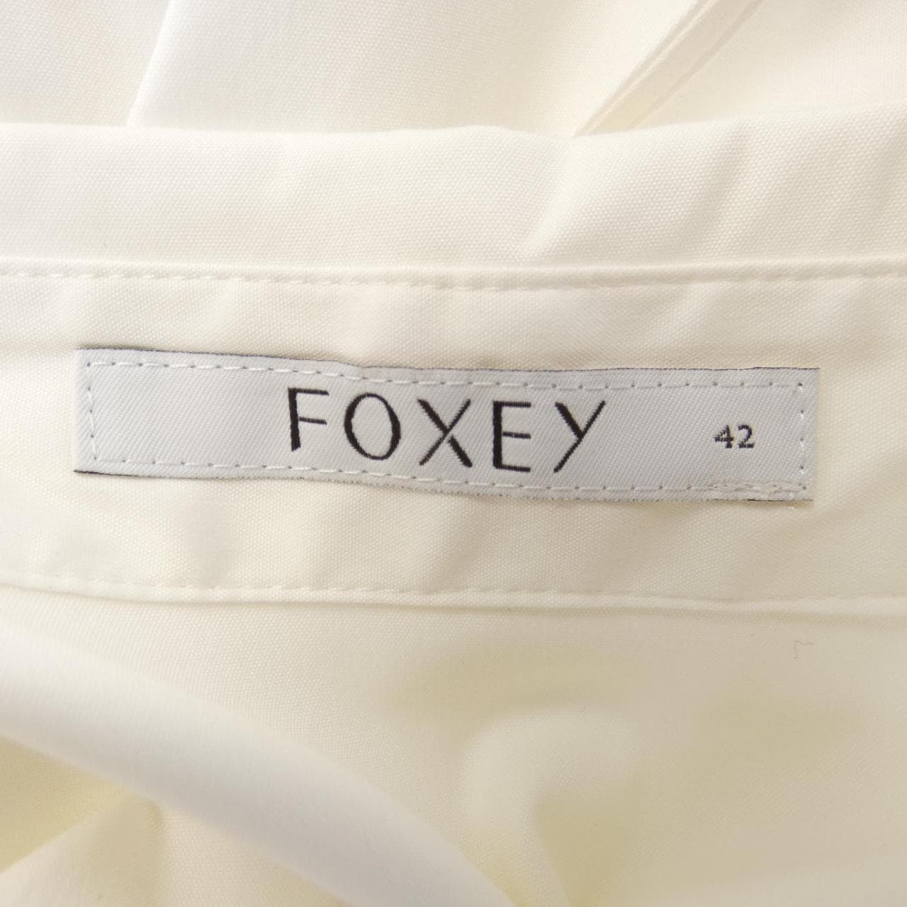 フォクシー FOXEY トップス