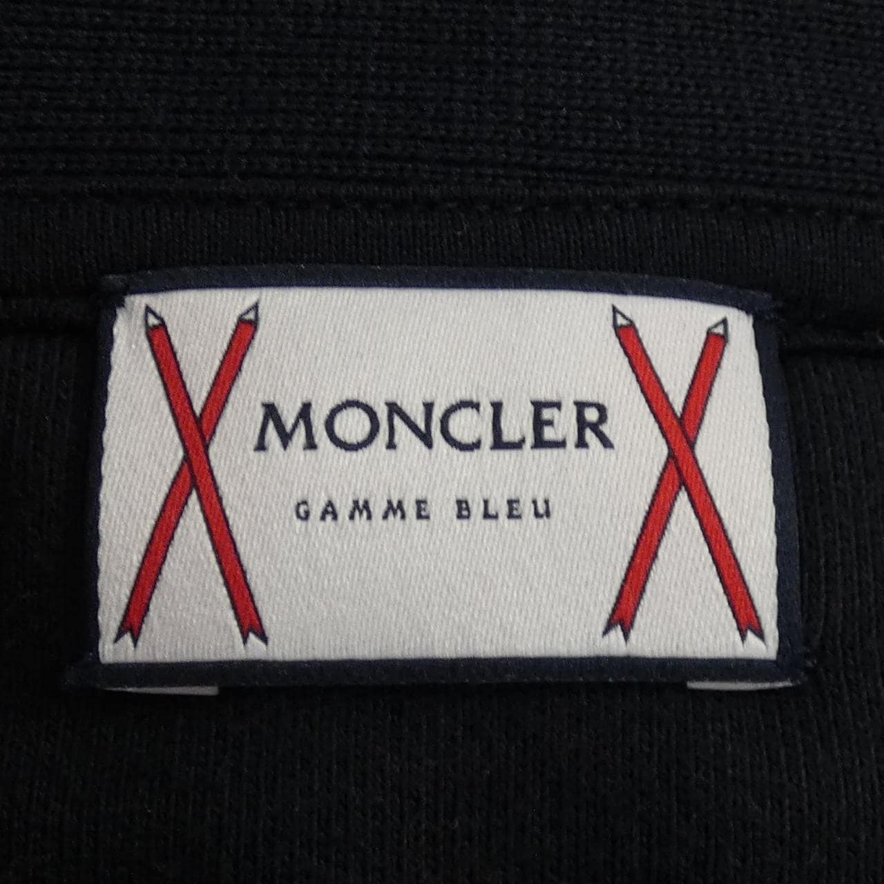 MONCLER GAMMEBLEU蒙克勒·甘梅布勒·布盧森