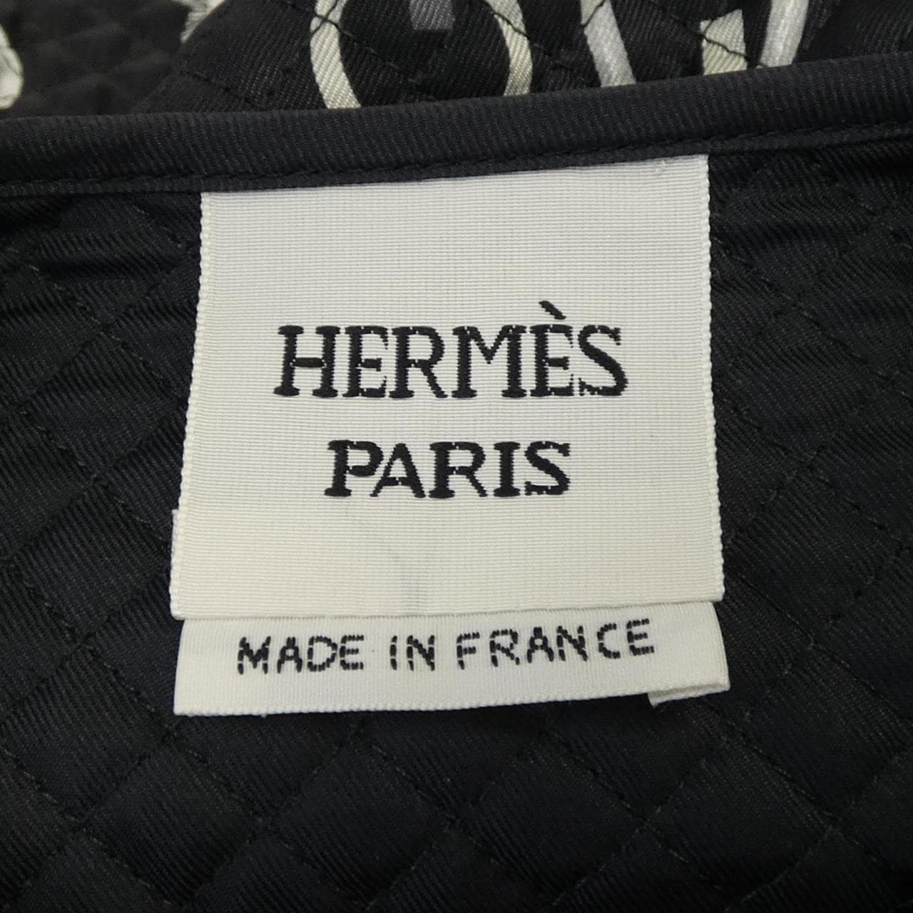 エルメス HERMES ノーカラージャケット