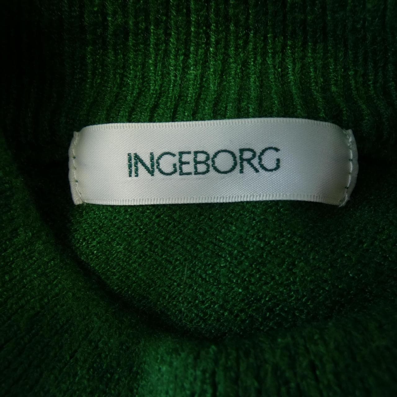 インゲボルグ INGEBORG ニット