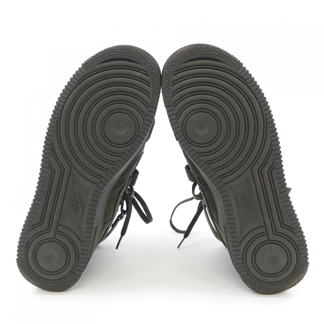 ナイキ NIKE スニーカー