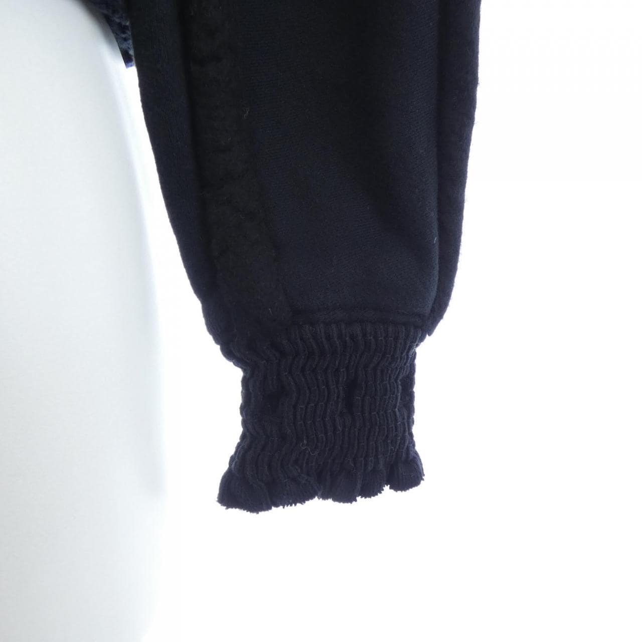 シャネル CHANEL P78920K11342 24K スウェット