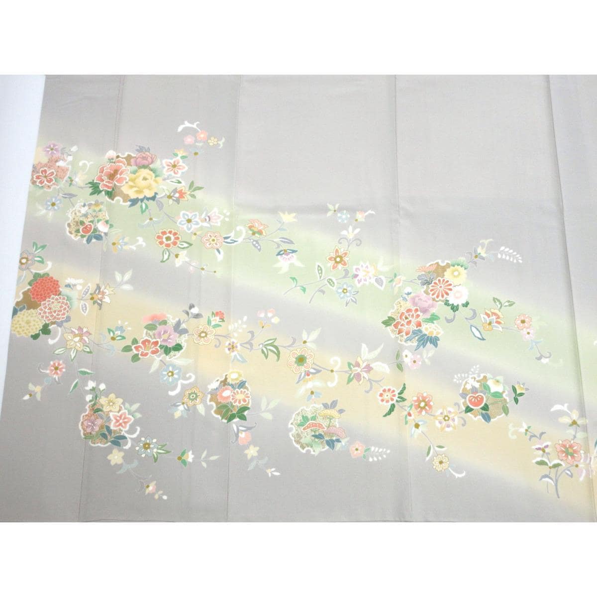 訪問着　友禅金彩加工　ボカシ染