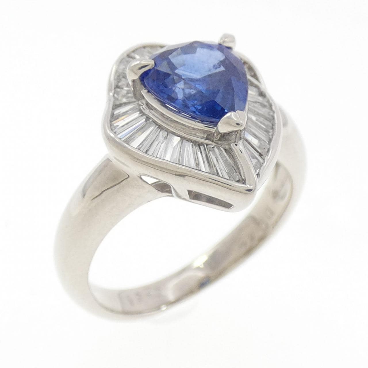 PT900 Sapphire Ring 1.28CT
