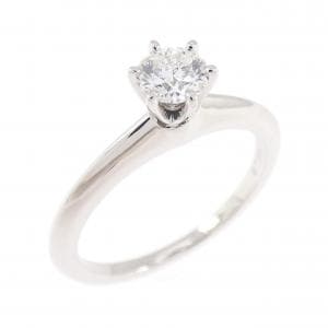ティファニー クラシックソリティア リング 0.24CT H VS2 3EXT