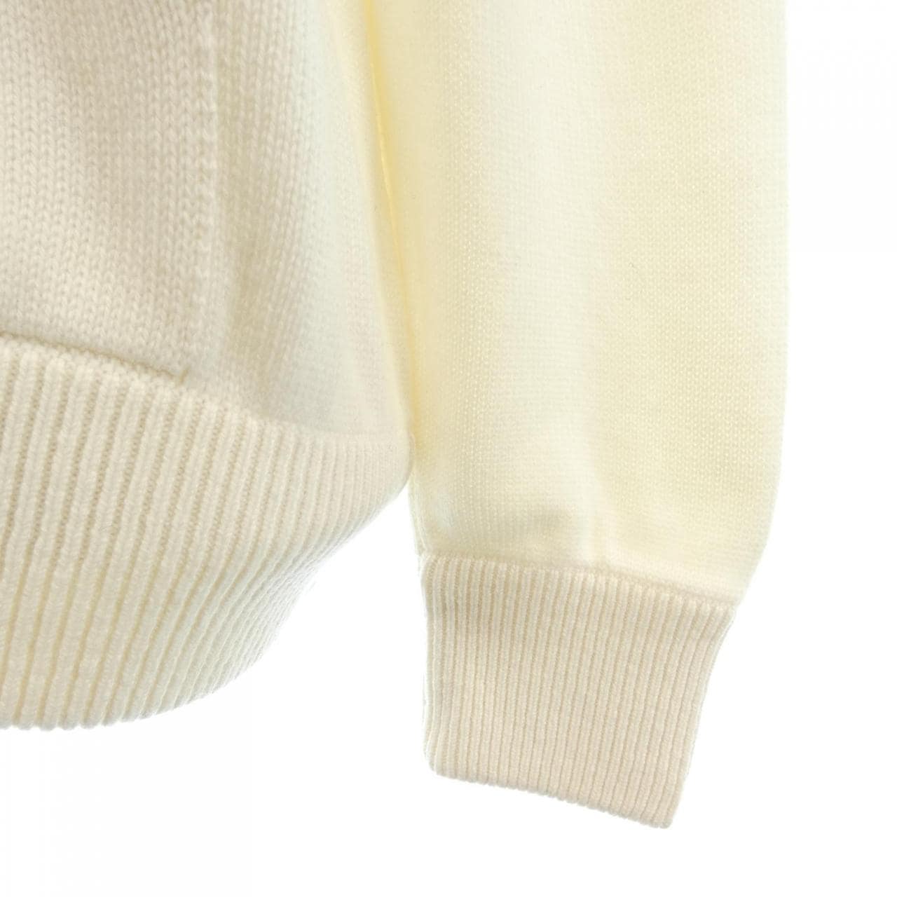 シャネル CHANEL LA PAUSA P60446K46041 パーカー