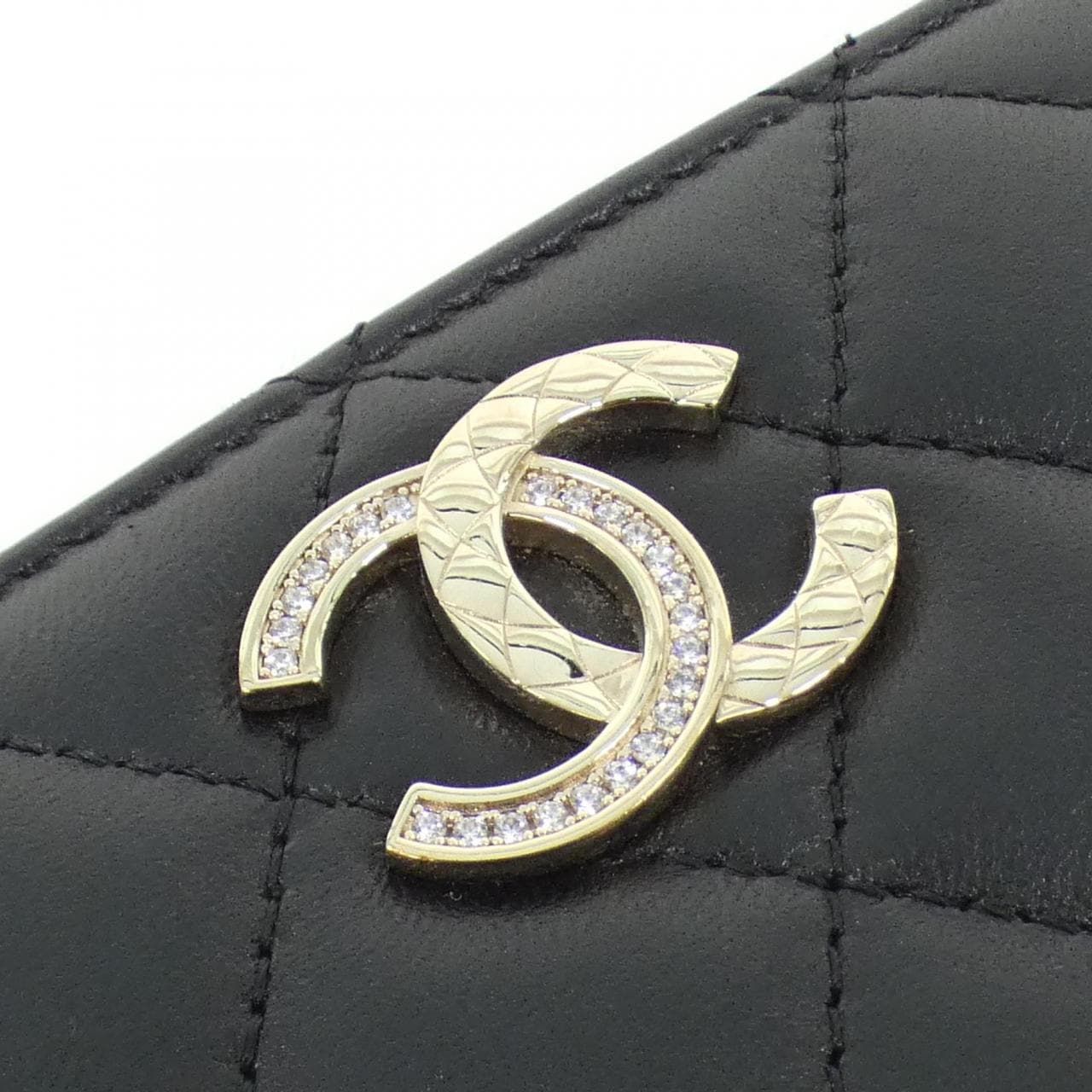 CHANEL AP4341 INCASE