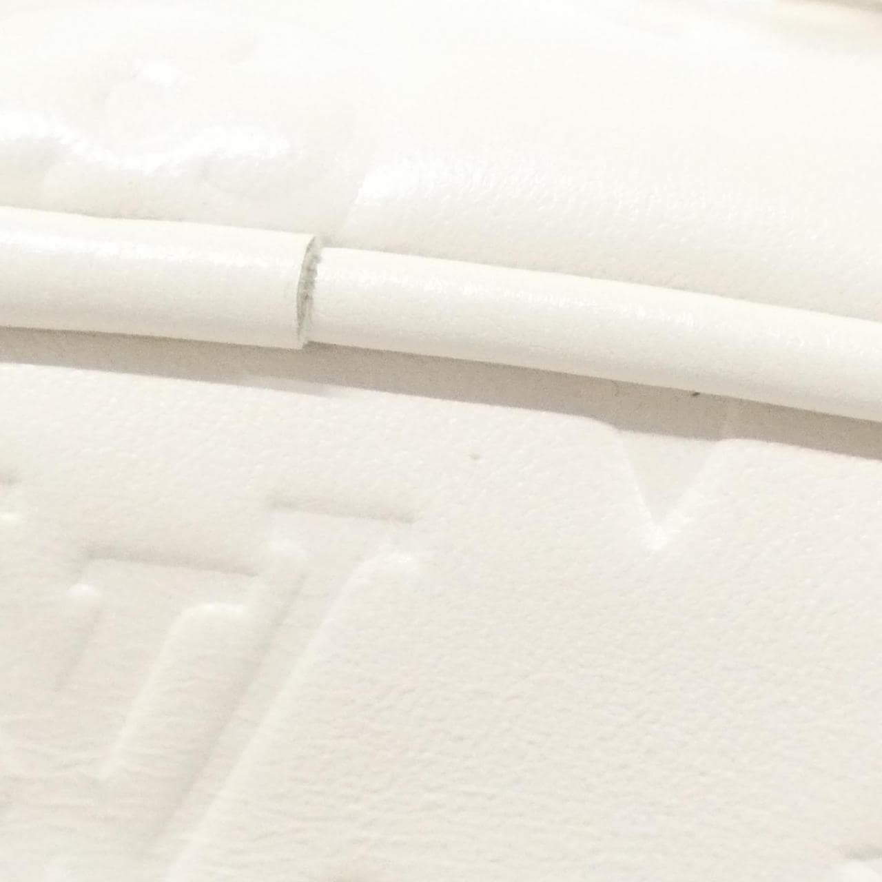 ルイヴィトン モノグラム ヴァニティ クッサン M25219 バッグ