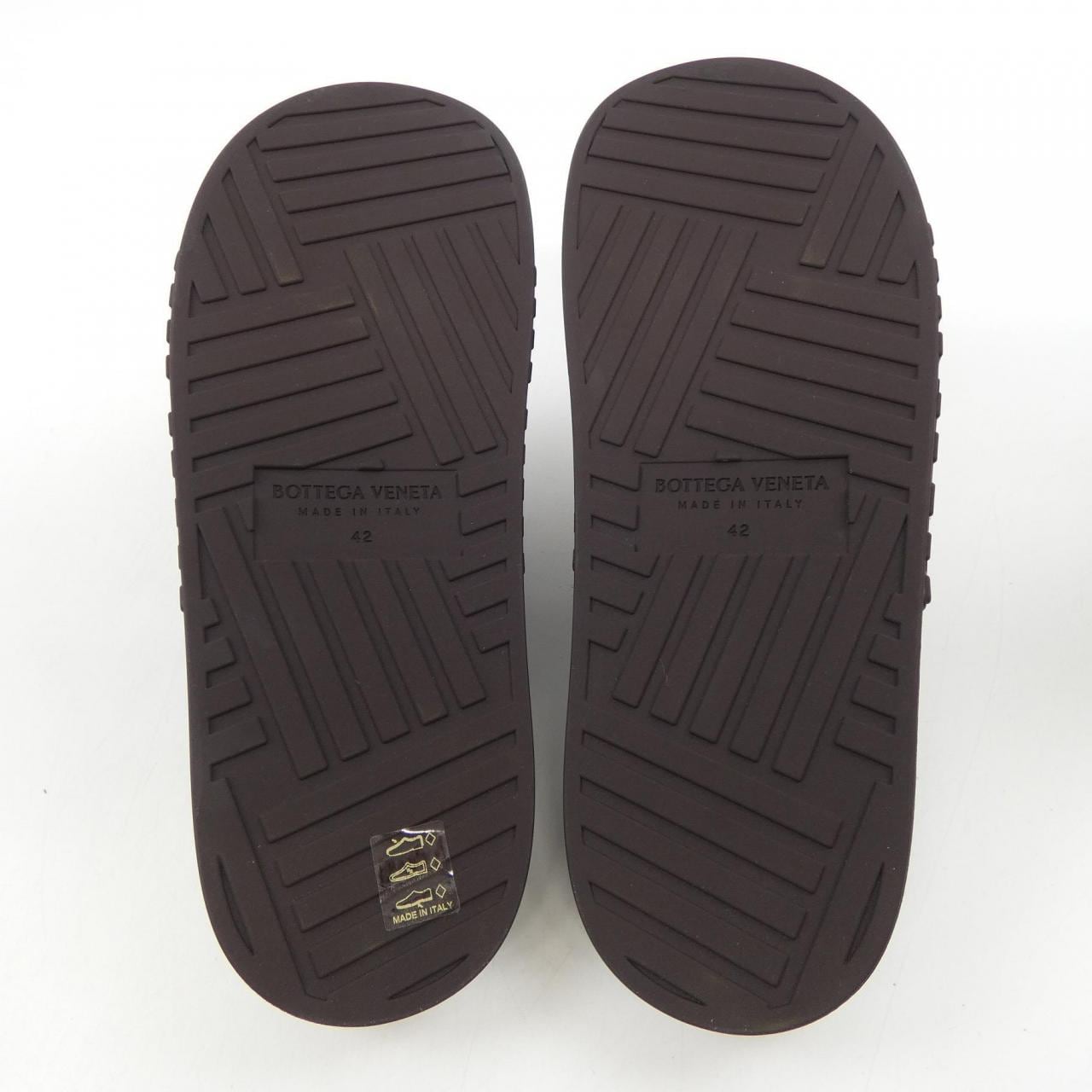 ボッテガヴェネタ BOTTEGA VENETA 690105　V1060　2113 サンダル