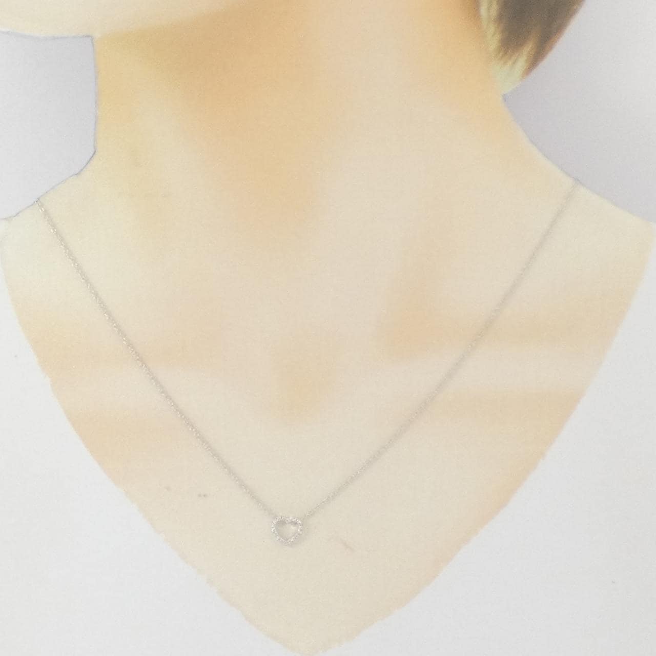 ティファニー メトロ ハート ミニ ネックレス